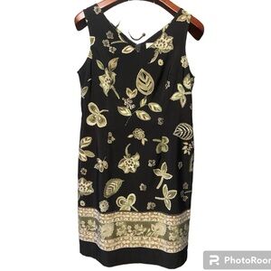 Woman’s Size 10 Dress by Kathy Lee Collection. Sleeveless, light & comfortable